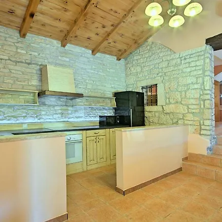 Casa Antoli Semesterbostad Tinjan