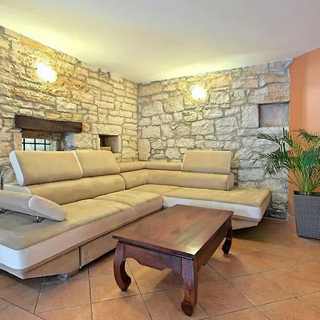 Casa Antoli Semesterbostad