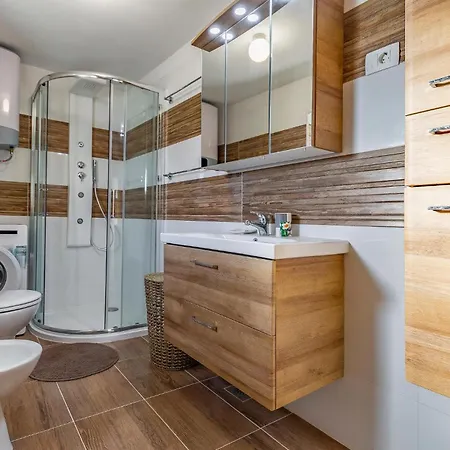 Awesome In With Kitchen