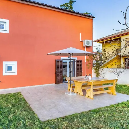 Awesome In With Kitchen *